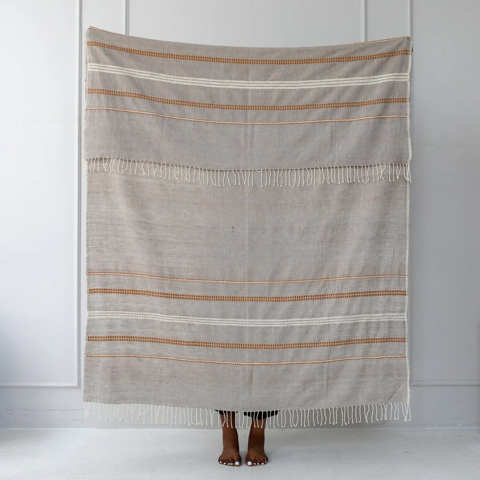 Zenach Blanket & Cushion Duo