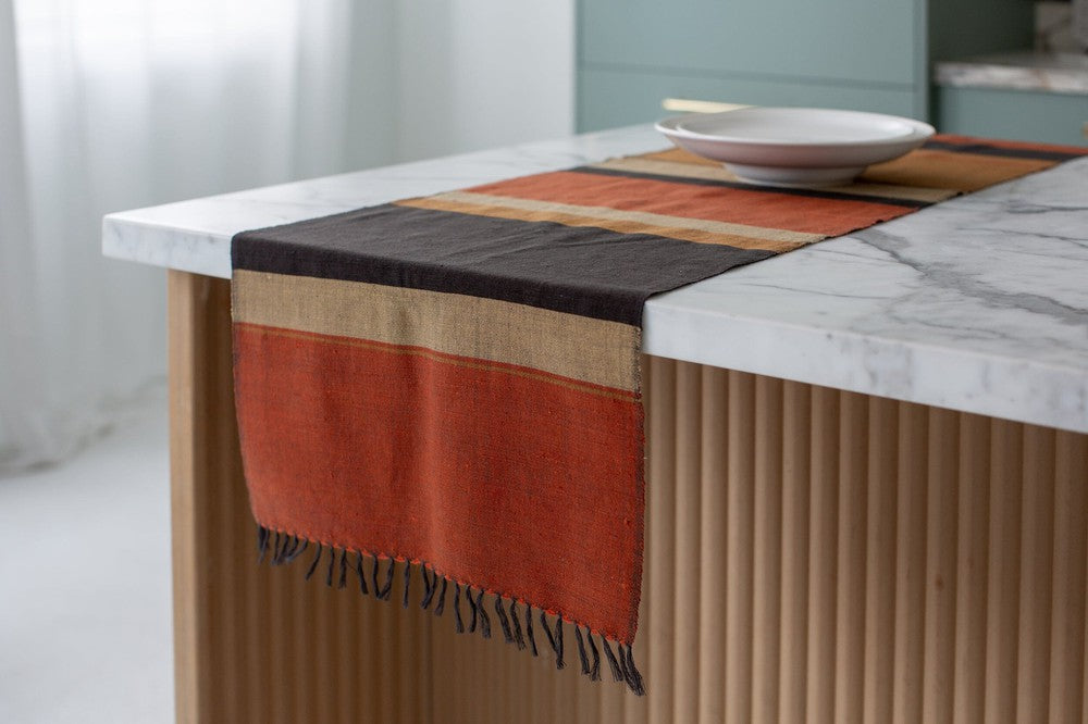 Dalol table runner sabahar Copper
