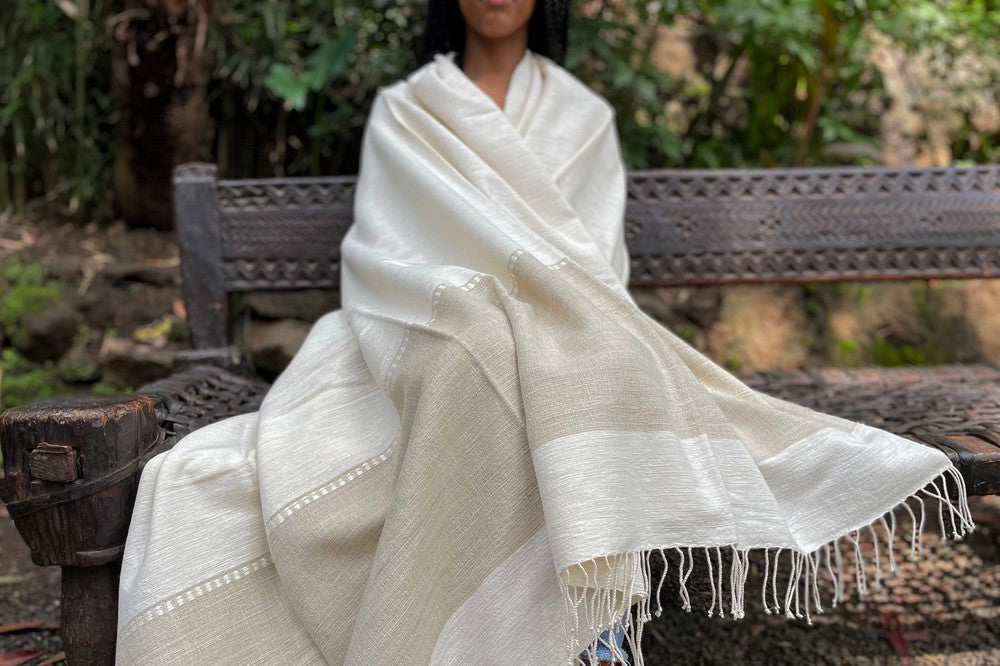 Sand & Snow throw Throws sabahar