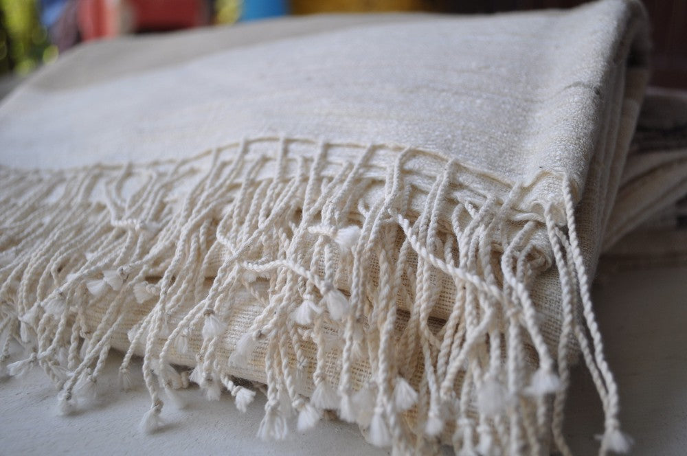 Sand & Snow throw Throws sabahar