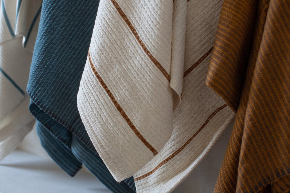 Wari bath towel close up