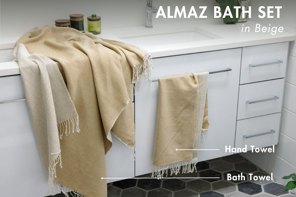 Almaz Bath set in beige in the bathroom
