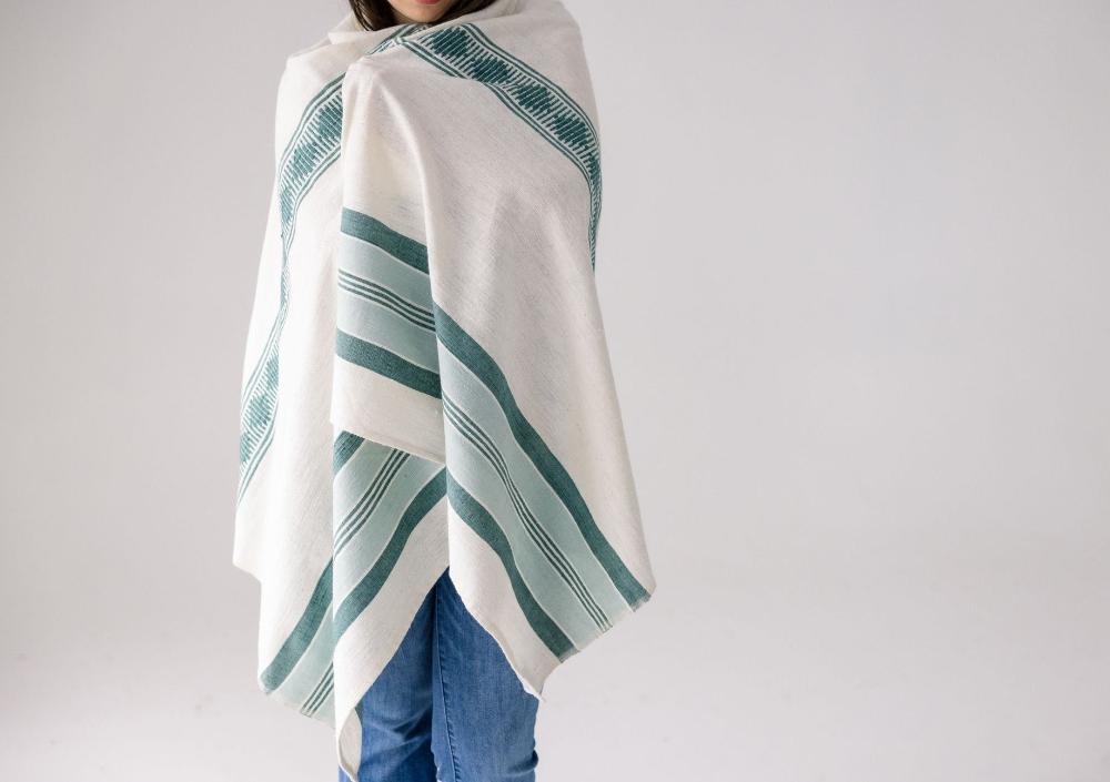 Weyra Travel Throw Handwoven Ethiopian Cotton - Eco-Friendly, Artisan-Made, Soft and Lightweight Blanket