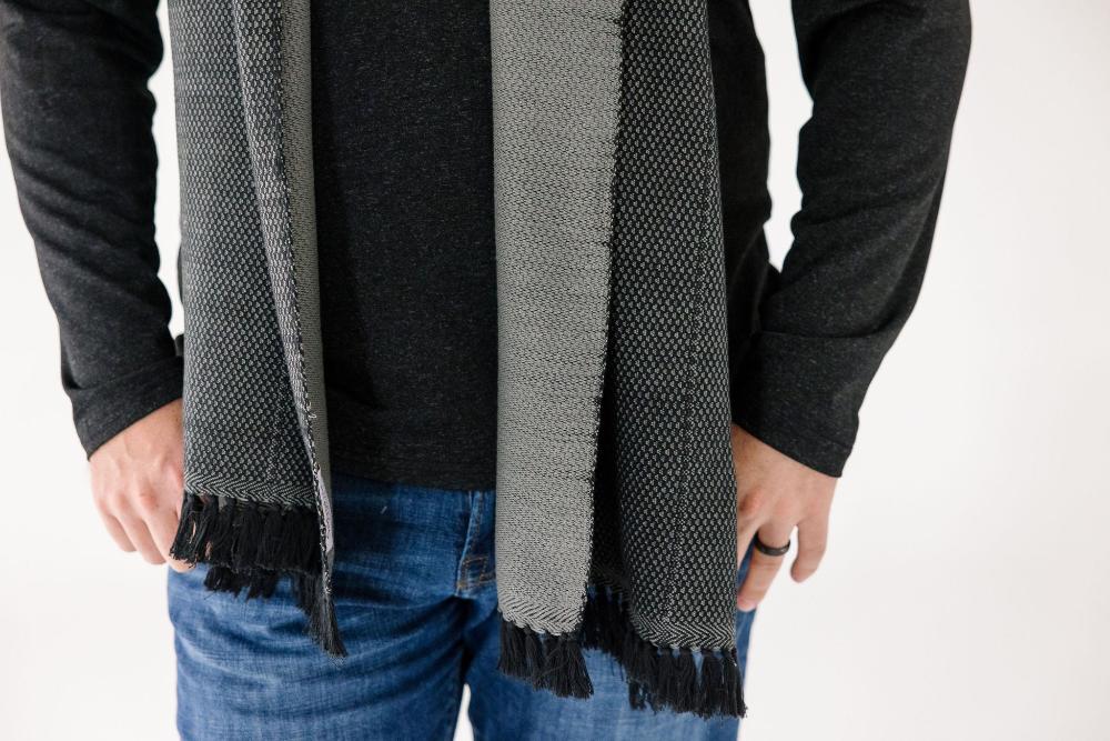 Chala Scarf in Grey