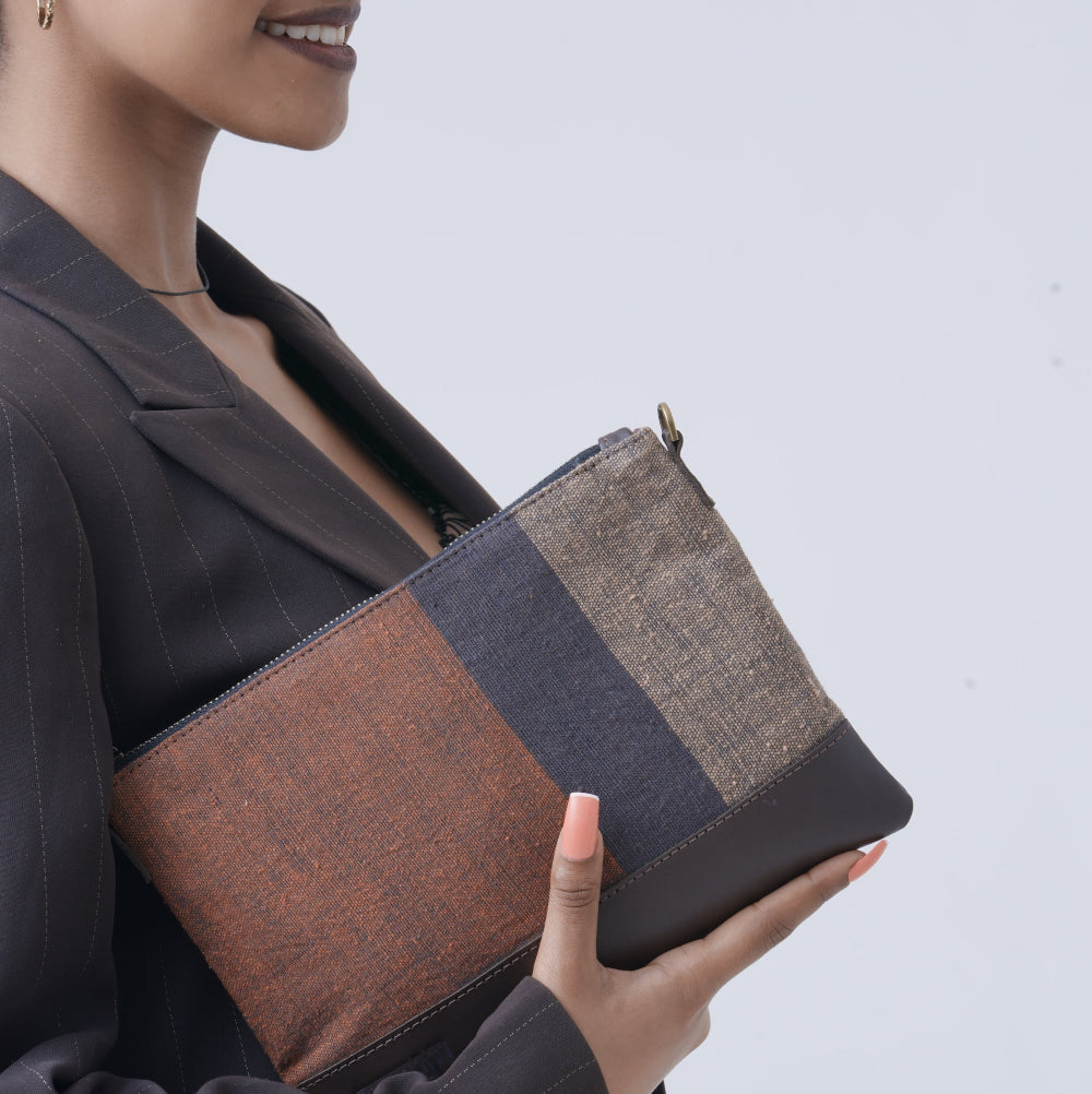 Chiban cacao bag held by model