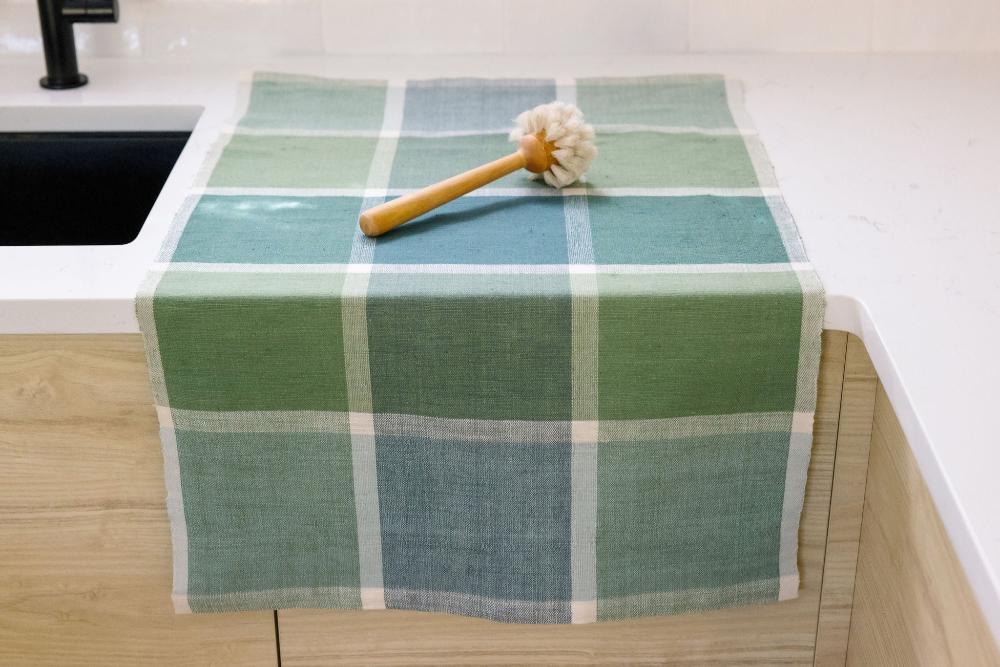 Jane  kitchen towel in flax