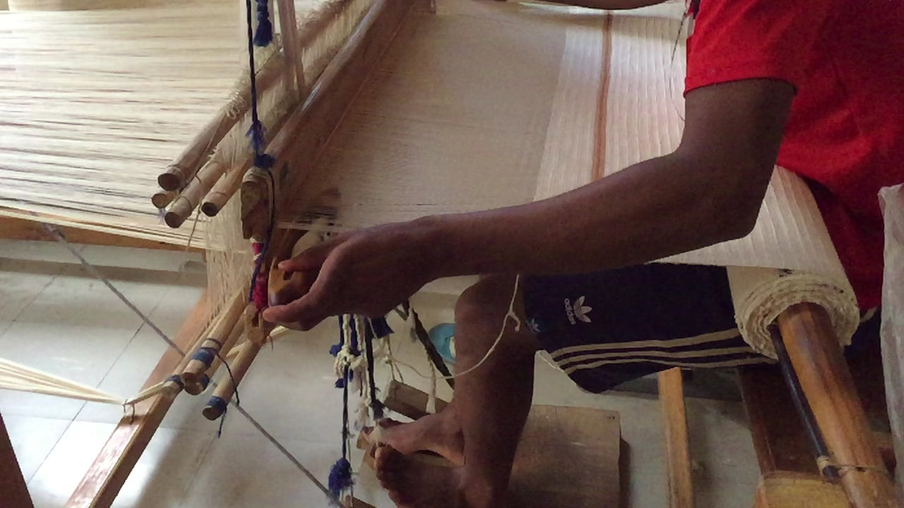 Wari towel making process