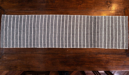 Axum table runner sabahar 