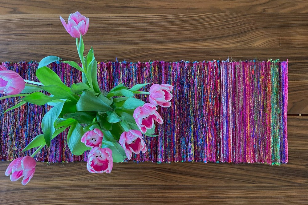 Harar table runner tablerunner sabahar with flowers on wodden table