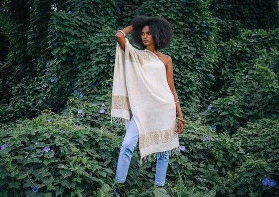 Queen Menon shawl shawl sabahar 